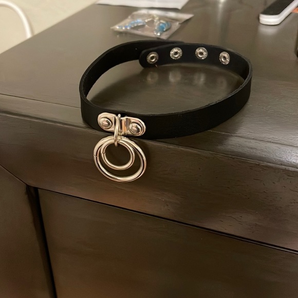 Black leather choker gothic punk emo accessory - Picture 2 of 9